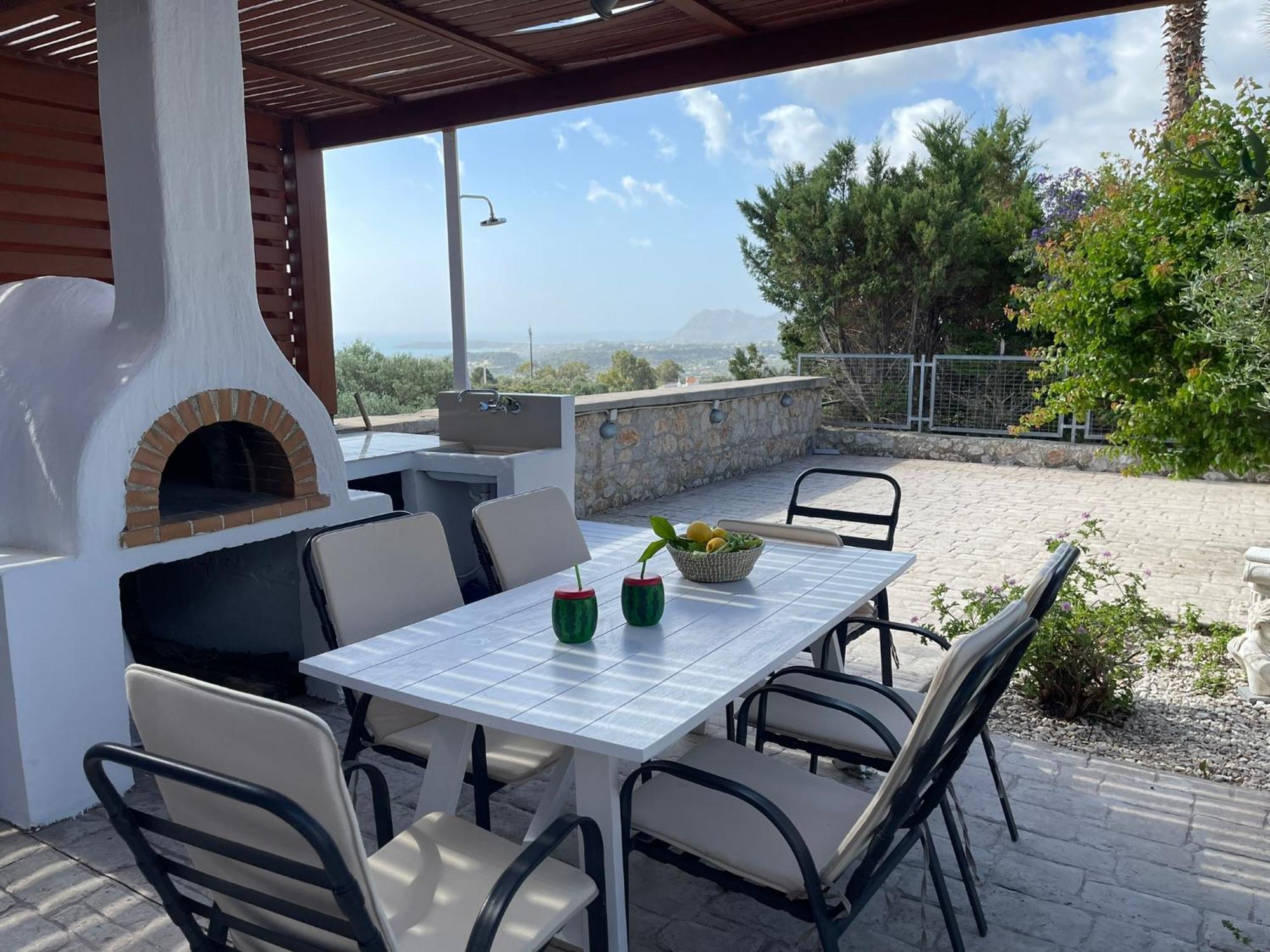 Chrysa Villa *