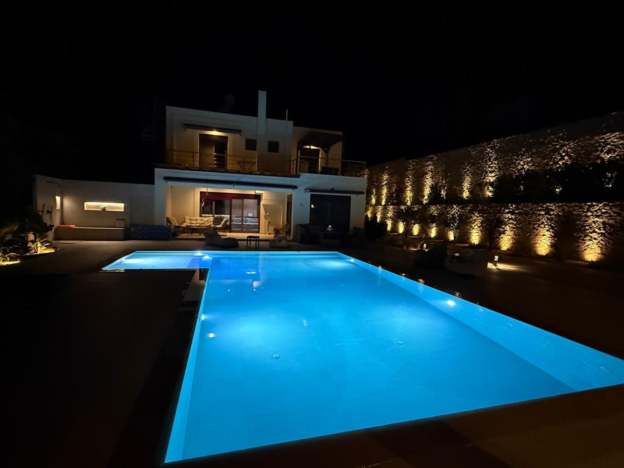 Chrysa Villa Afando